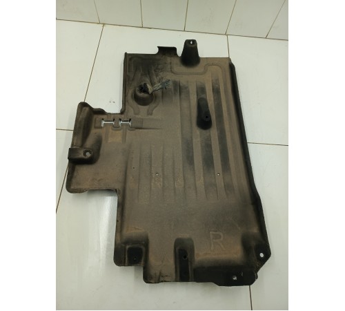 Защита днища антигравийная задняя правая