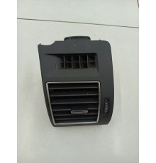 Дефлектор воздушный левый