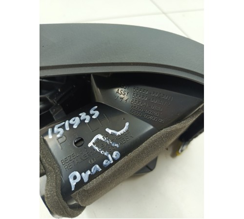 Дефлектор воздушный левый