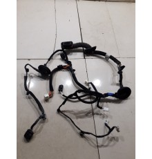 Электропроводка двери (передняя левая)