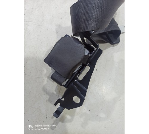 Ремень безопасности (задний левый)