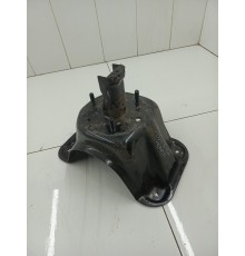 Кронштейн крепление запасного колеса