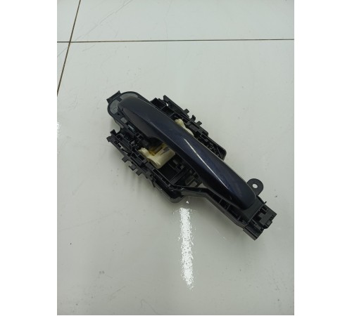 Ручка двери передняя левая внешняя