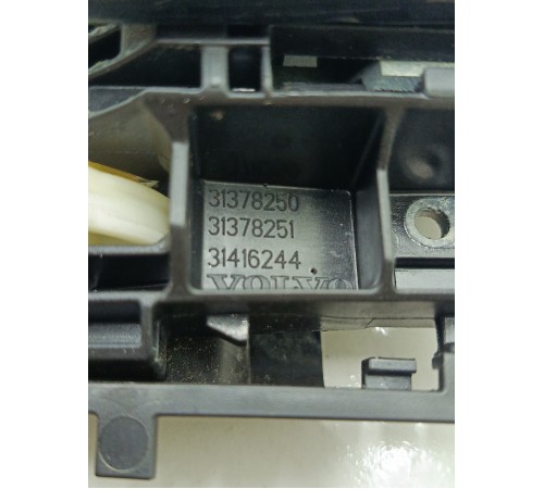 Ручка двери передняя левая внешняя