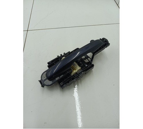 Ручка двери передняя левая внешняя