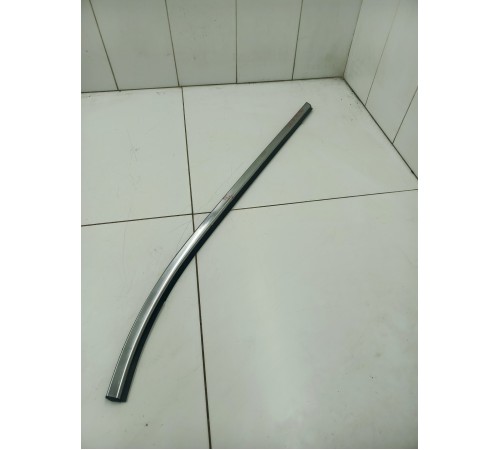 Молдинг стекла задний левый