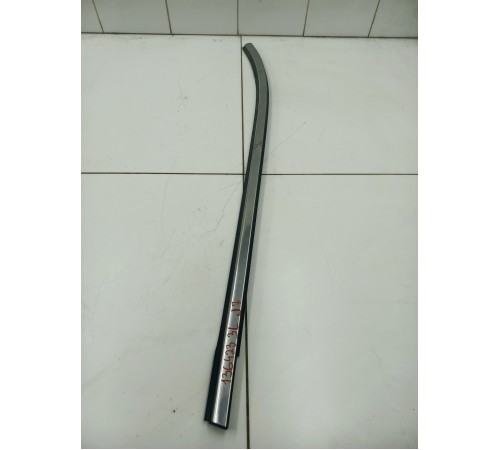 Молдинг стекла задний левый