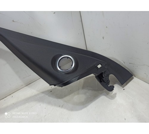 Накладка двери (передняя левая внутренняя)