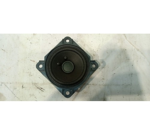 Динамик громкоговоритель салона