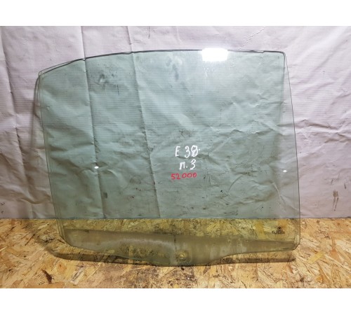 Стекло двери Задней Правой