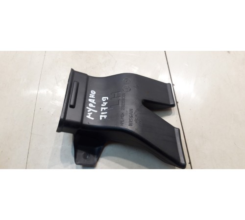 Воздуховод (левый)