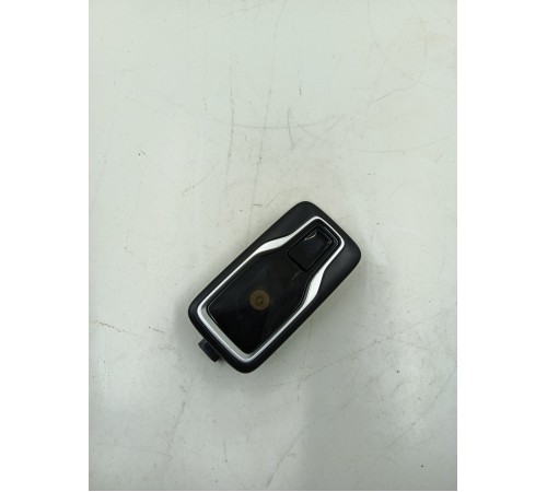 Плафон подсветки салона