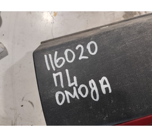 Накладка двери передняя левая