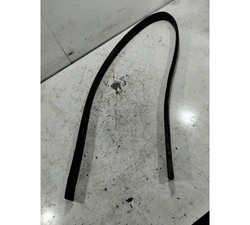 Уплотнитель порога нижний