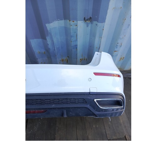 Бампер задний в сборе