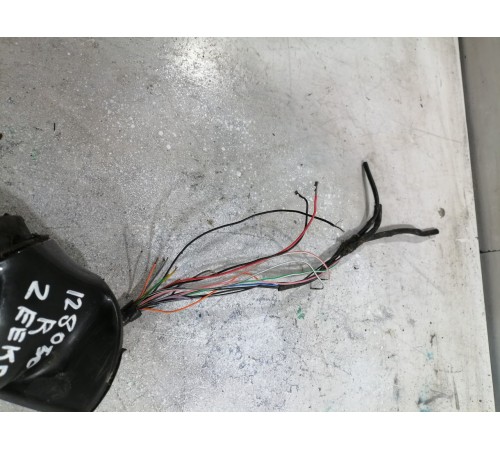 Камера зеркала заднего вида правая