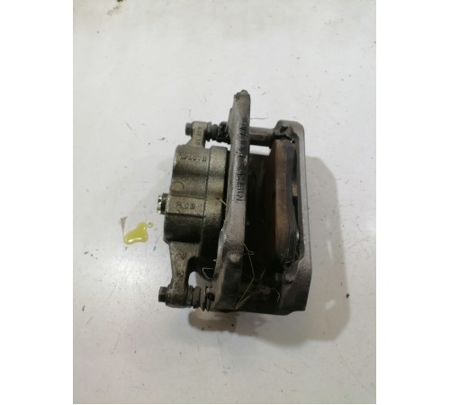 Суппорт передний левый