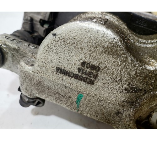 Суппорт передний левый