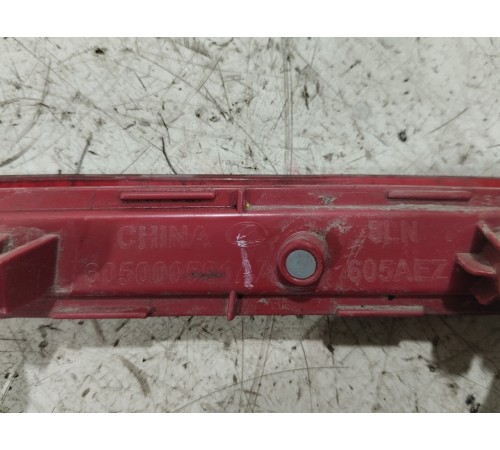 Отражатель заднего бампера правый