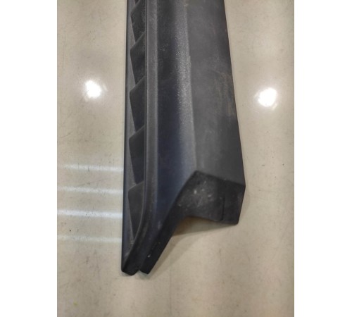 Накладка крыла (передняя, правая)