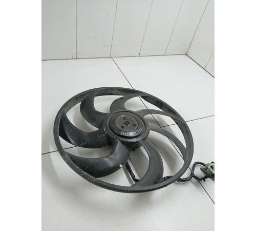 Вентилятор охлаждения двигателя