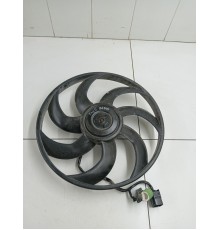 Вентилятор охлаждения двигателя