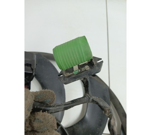 Вентилятор охлаждения двигателя