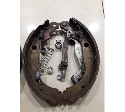 Комплект колодок задних