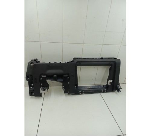 Накладка торпедо правая под бардачок