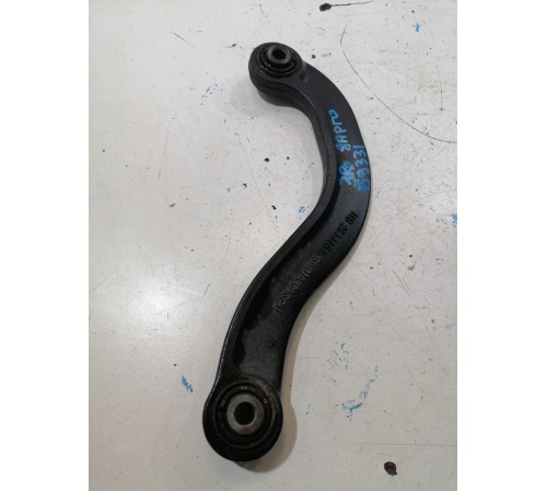 Рычаг задний правый верхний
