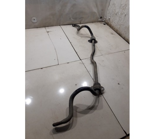 Стабилизатор передний