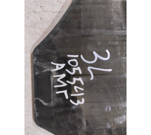 Стекло двери (заднее, левое)