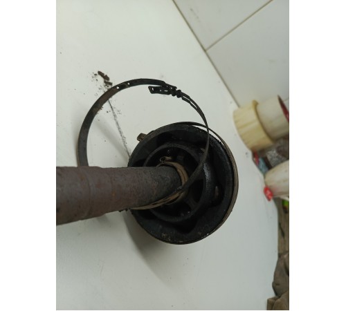 Привод (полуось) передний правый