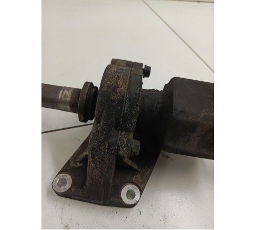 Привод (полуось) передний правый