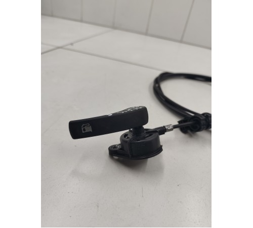 Рычаг открывания лючка бензобака с тросиком