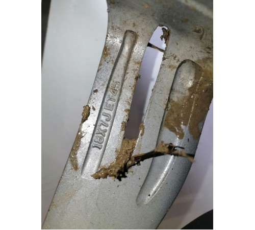 Колесо в сборе 225/60 R18