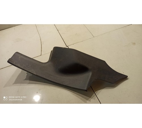 Накладка порога (задняя левая внутренняя)