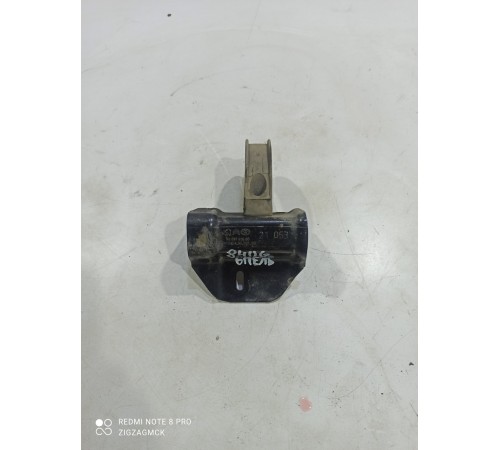 Кронштейн(крепление) кузова