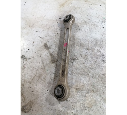 Развальный рычаг задней подвески