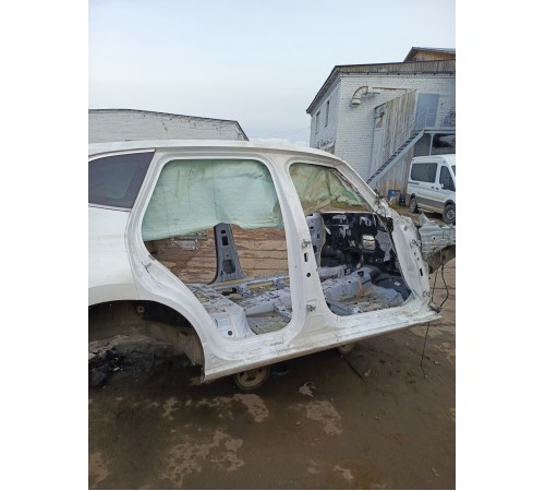 Порог со стойкой правый