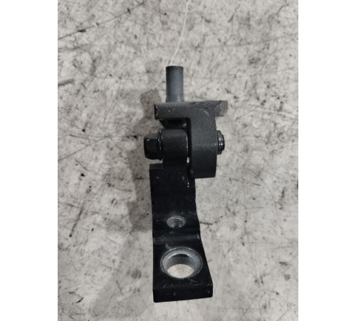 Петля двери задняя правая верхняя