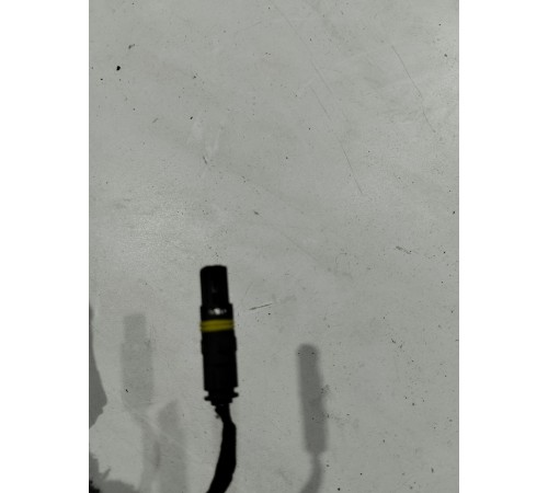 Электропроводка двери (передняя левая)