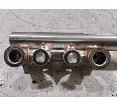 Рейка топливная (рампа)