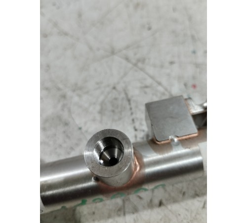 Рейка топливная (рампа)