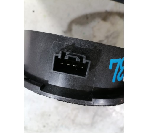 Динамик двери задний левый