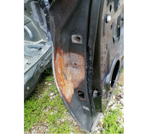 Дверь передняя правая