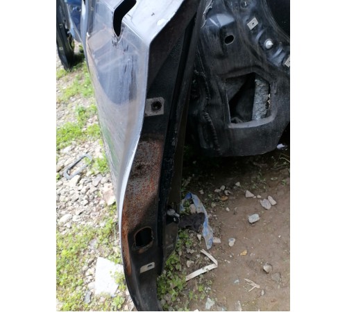 Дверь передняя правая