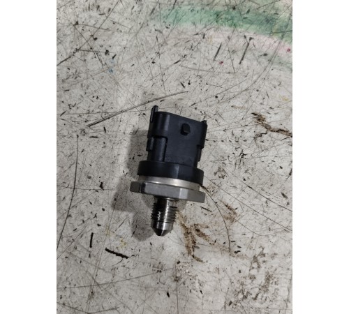 Датчик давления топлива