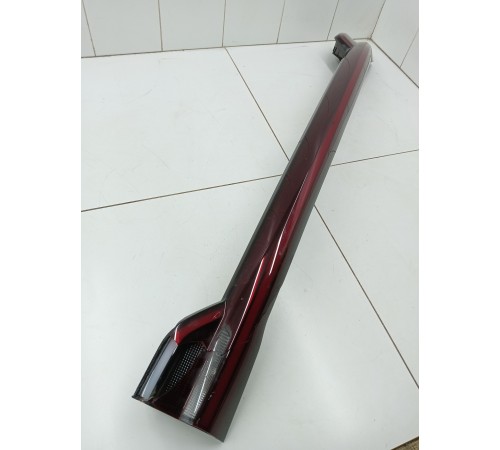 Фонарь задний в дверь багажника