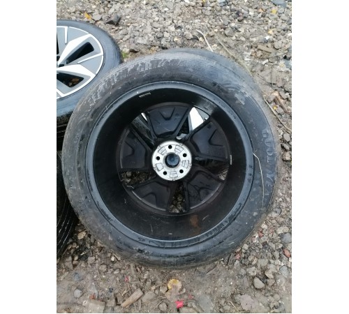 Комплект колес 235/50 R20, лето